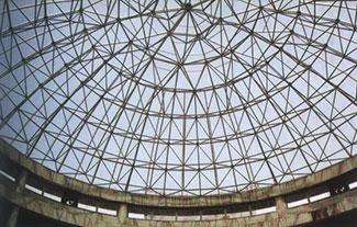 驻马店铝镁锰板屋面网架在设计时要注意哪些细节